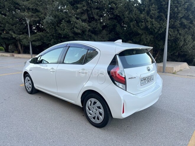 Toyota Aqua 2019, 28,400 km - 1.5 л - Bakı
