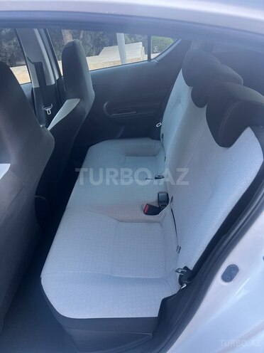 Toyota Aqua 2019, 28,400 km - 1.5 л - Bakı