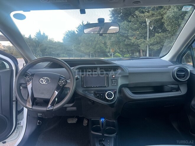 Toyota Aqua 2019, 28,400 km - 1.5 л - Bakı