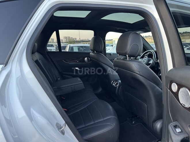 Mercedes GLC 300 4MATIC 2017, 62,000 km - 2.0 l - Bakı
