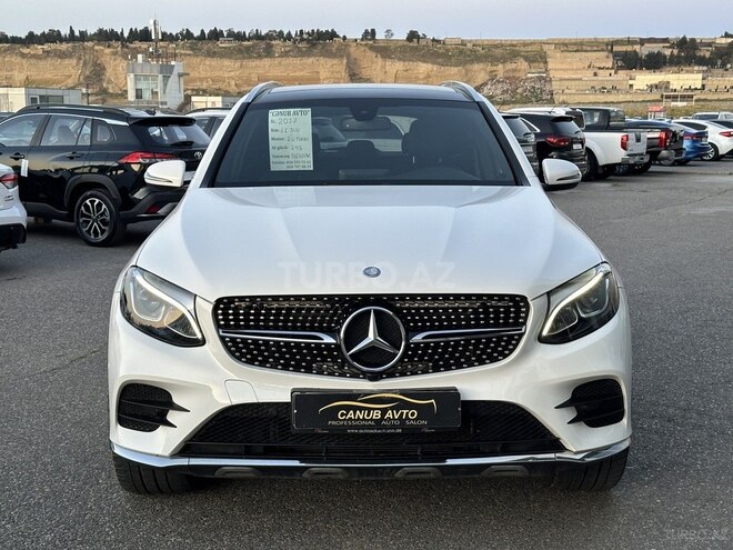 Mercedes GLC 300 4MATIC 2017, 62,000 km - 2.0 l - Bakı