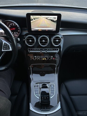 Mercedes GLC 300 4MATIC 2017, 62,000 km - 2.0 l - Bakı