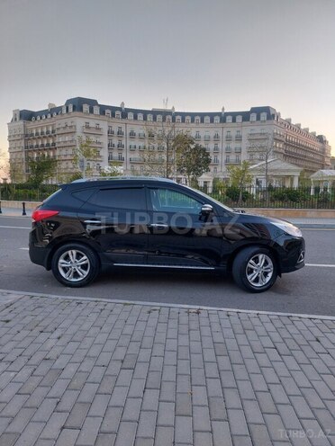 Hyundai ix35 2011, 194,000 km - 2.0 l - Bakı