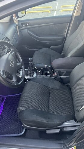 Toyota Avensis 2006, 317,470 km - 2.0 л - Bakı