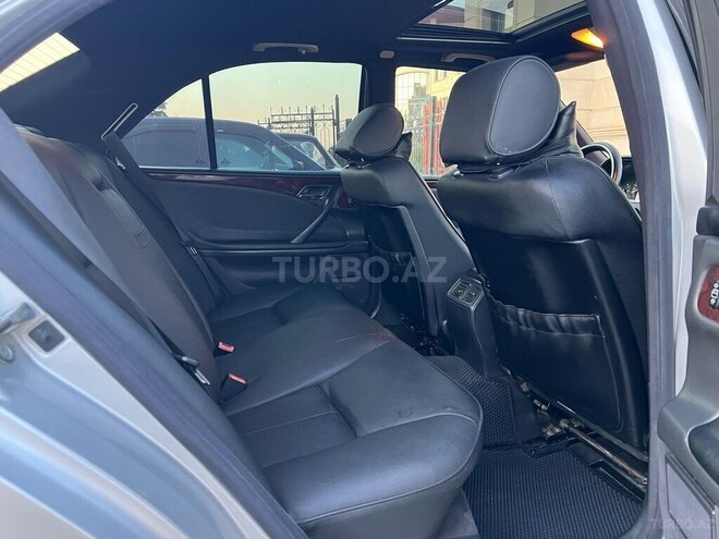 Mercedes E 270 2000, 650,000 km - 2.7 l - Xudat