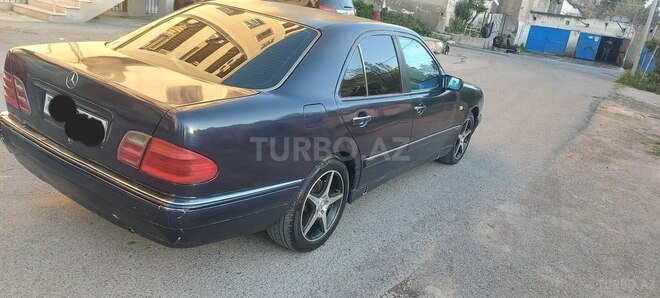 Mercedes E 230 1996, 378,000 km - 2.3 l - Bakı
