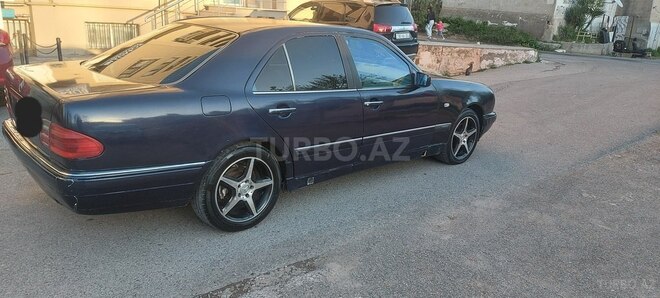 Mercedes E 230 1996, 378,000 km - 2.3 l - Bakı