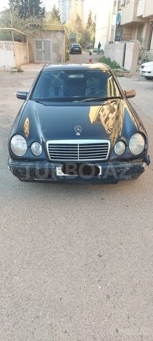 Mercedes E 230 1996, 378,000 km - 2.3 l - Bakı
