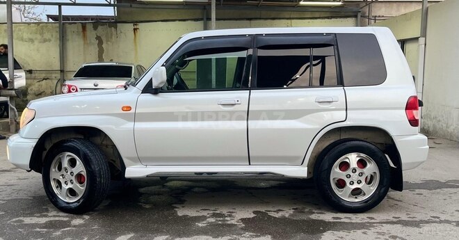 Mitsubishi Pajero io 1998, 328,000 km - 1.8 l - Bakı