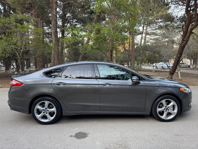 Ford Fusion (North America) 2013, 149,123 km - 1.6 l - Sumqayıt