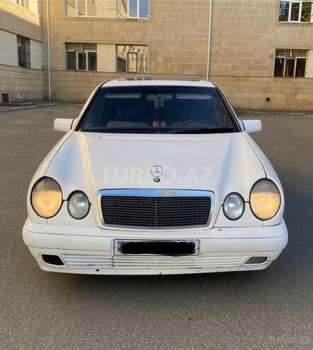 Mercedes E 220 d 1997, 256,000 km - 2.2 l - Bakı