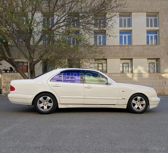 Mercedes E 220 d 1997, 256,000 km - 2.2 l - Bakı