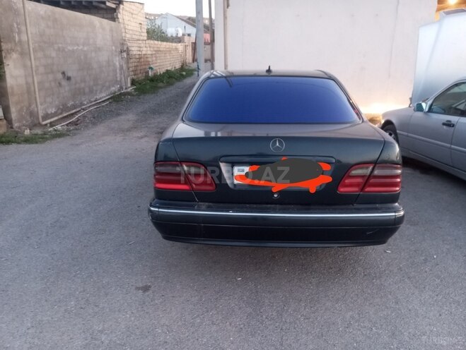 Mercedes E 270 2000, 400,000 km - 2.7 l - Bakı