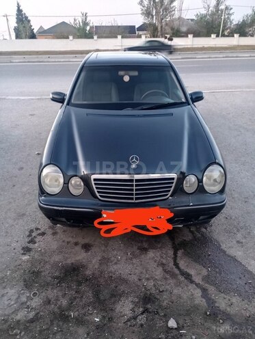 Mercedes E 270 2000, 400,000 km - 2.7 l - Bakı