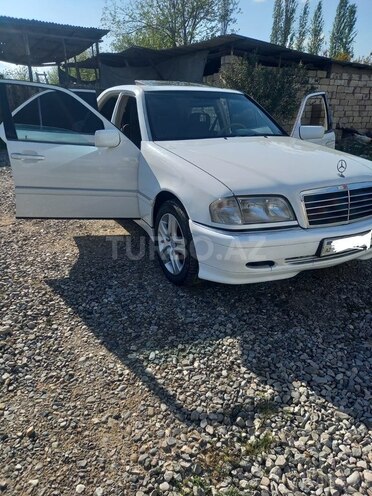 Mercedes C 230 1998, 205,000 km - 2.3 l - Sabirabad