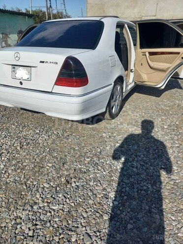 Mercedes C 230 1998, 205,000 km - 2.3 l - Sabirabad