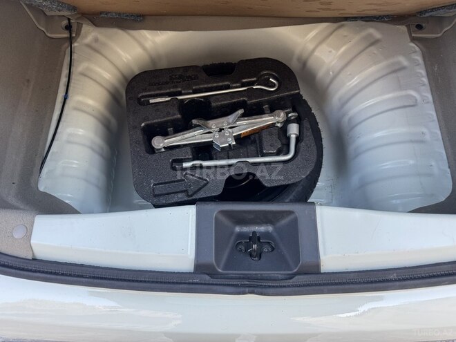 Nissan March 2012, 65,000 km - 1.2 л - Bakı