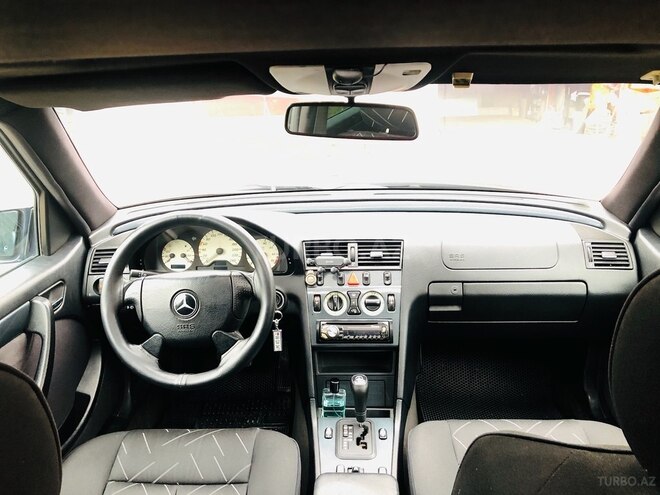 Mercedes C 180 1997, 404,000 km - 1.8 l - Bakı