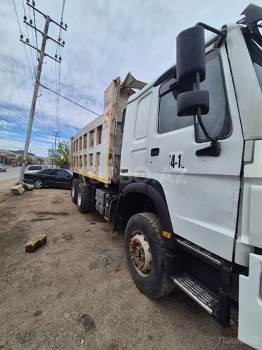 HOWO Sinotruk 2019, 85,090 km - 9.7 l - Bakı