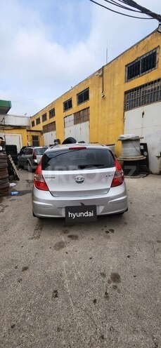 Hyundai i30 2010, 203,000 km - 1.6 l - Bakı