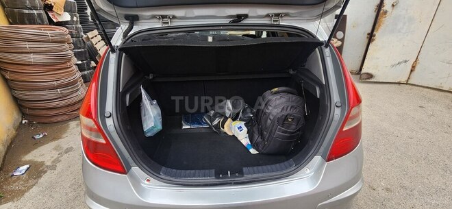 Hyundai i30 2010, 203,000 km - 1.6 l - Bakı