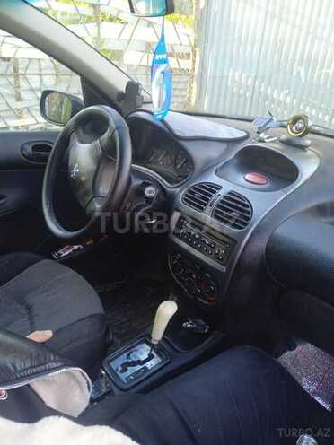 Peugeot 206 2004, 250,000 km - 1.4 l - Masallı