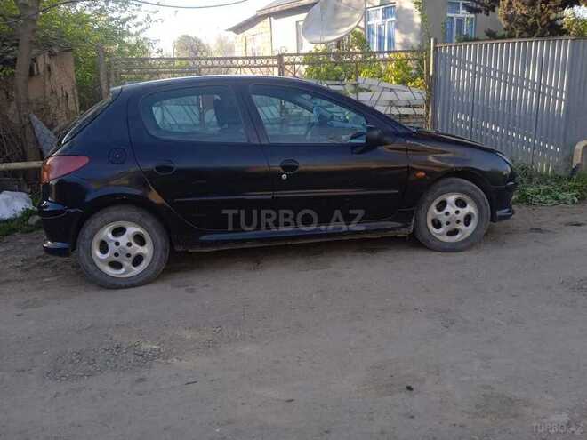 Peugeot 206 2004, 250,000 km - 1.4 l - Masallı