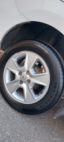 Renault Logan 2014, 379,092 km - 1.6 l - Bakı