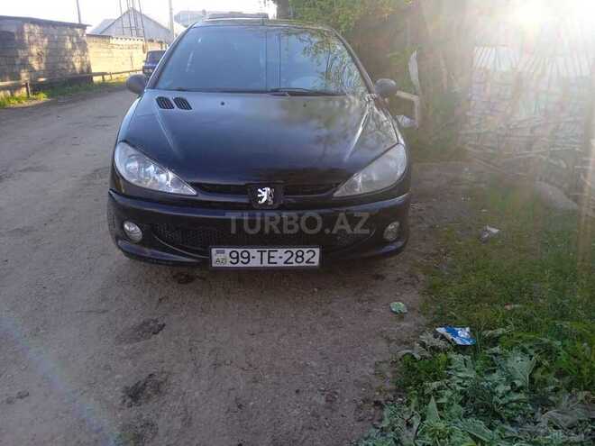 Peugeot 206 2004, 250,000 km - 1.4 l - Masallı