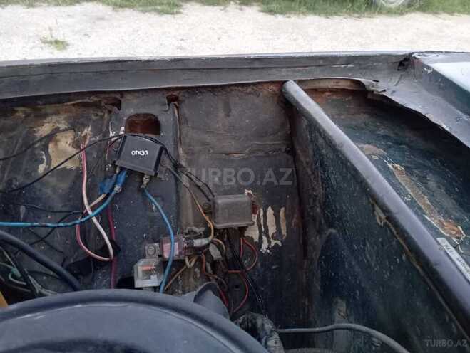 LADA (VAZ) 2106 1984, 84,667 km - 1.6 л - Salyan