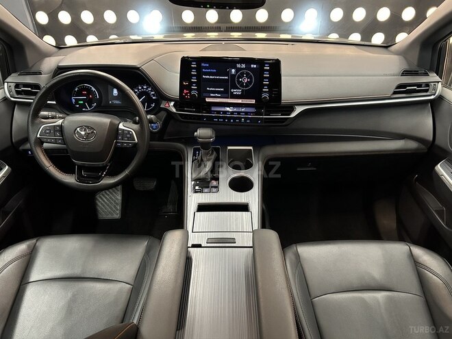 Toyota Sienna 2022, 73,000 km - 2.5 l - Bakı