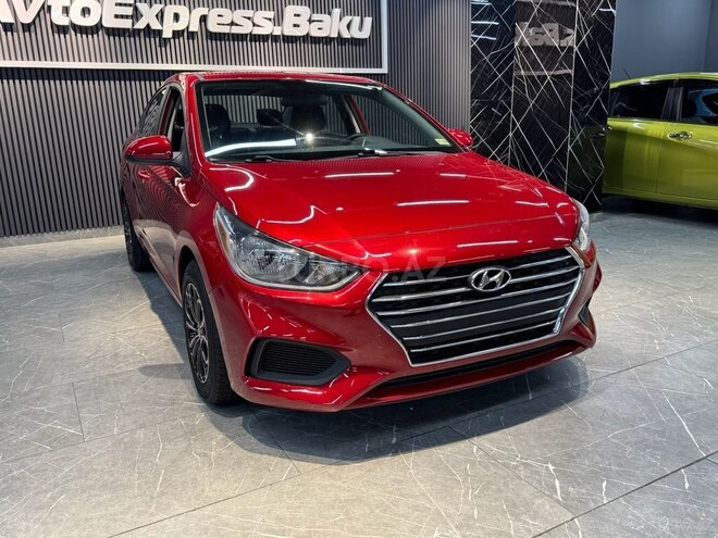 Hyundai Accent-5