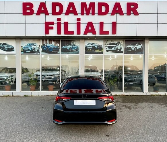 Toyota Corolla 2023, 50,000 km - 1.6 l - Bakı
