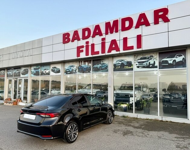 Toyota Corolla 2023, 50,000 km - 1.6 l - Bakı