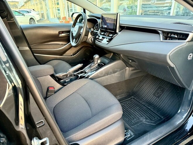 Toyota Corolla 2023, 50,000 km - 1.6 l - Bakı