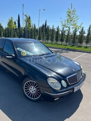 Mercedes E 220 d 2003, 400,000 km - 2.2 л - Salyan