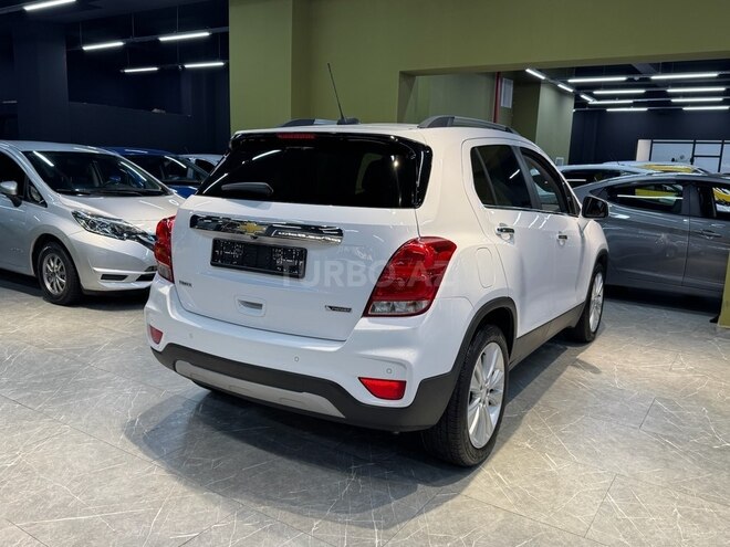 Chevrolet Trax-11