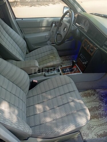 Mercedes 190 1990, 860,000 km - 2.0 л - Cəlilabad