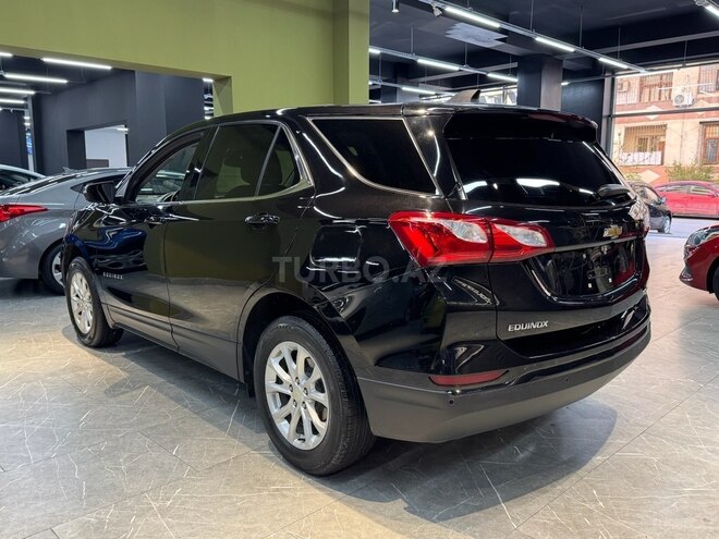 Chevrolet Equinox-8