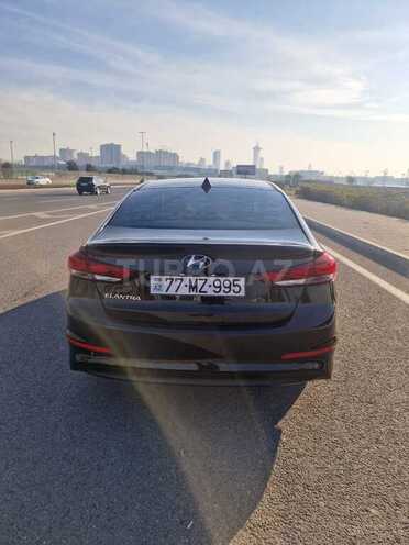 Hyundai Elantra 2017, 175,418 km - 2.0 l - Bakı