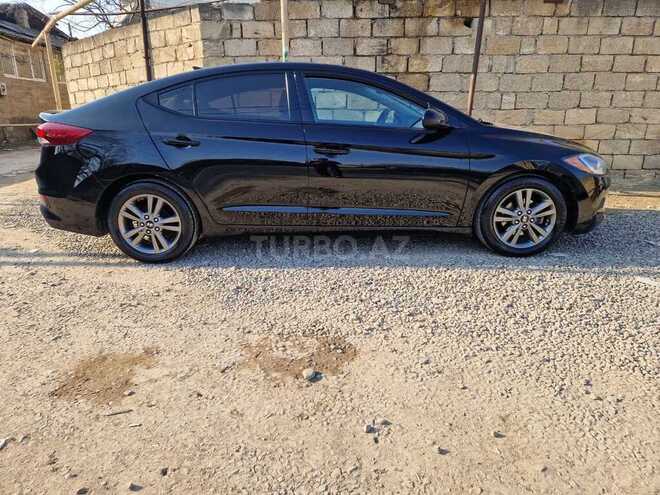 Hyundai Elantra 2017, 175,418 km - 2.0 l - Bakı