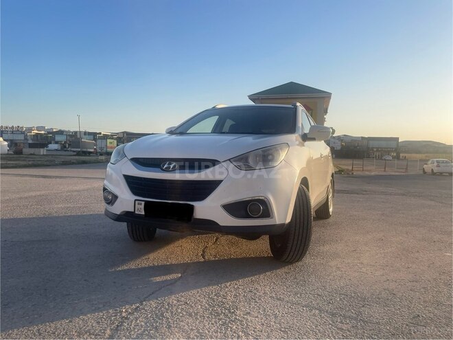 Hyundai ix35 2013, 326,000 km - 2.0 l - Bakı