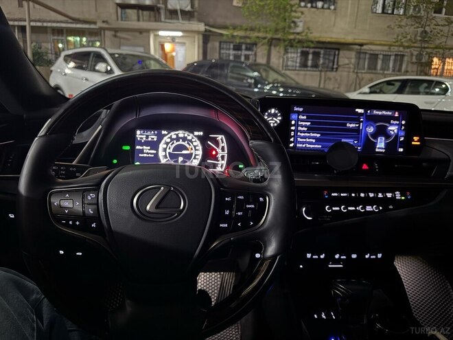 Lexus ES 300h 2020, 56,000 km - 2.5 l - Bakı