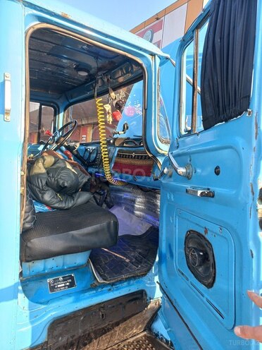 ZIL 130 1986, 900,621 km - 6.0 л - Qazax