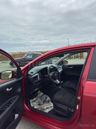 Kia Rio 2019, 150,000 km - 1.6 l - Bakı