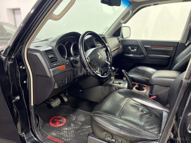 Mitsubishi Pajero 2007, 235,000 km - 3.2 л - Xırdalan