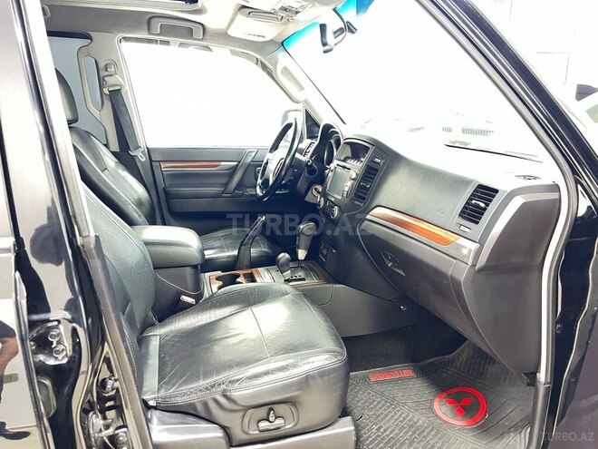 Mitsubishi Pajero 2007, 235,000 km - 3.2 л - Xırdalan