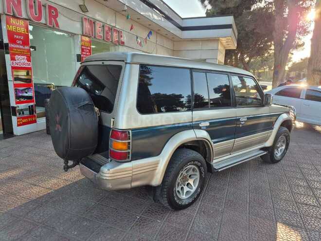 Mitsubishi Pajero 1996, 234,765 km - 2.8 л - Bakı