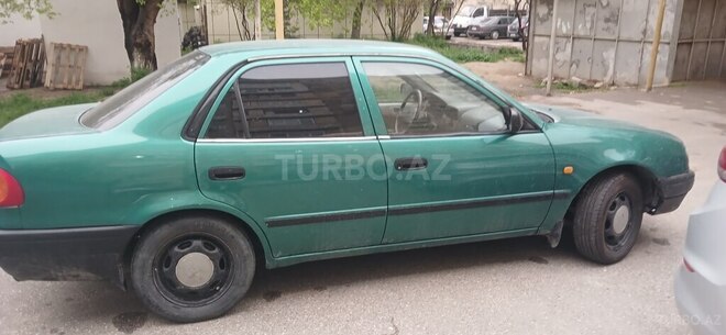 Toyota Corolla 1998, 656,000 km - 1.3 l - Bakı