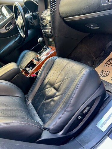 Infiniti FX35 2008, 298,000 km - 3.5 l - Bakı
